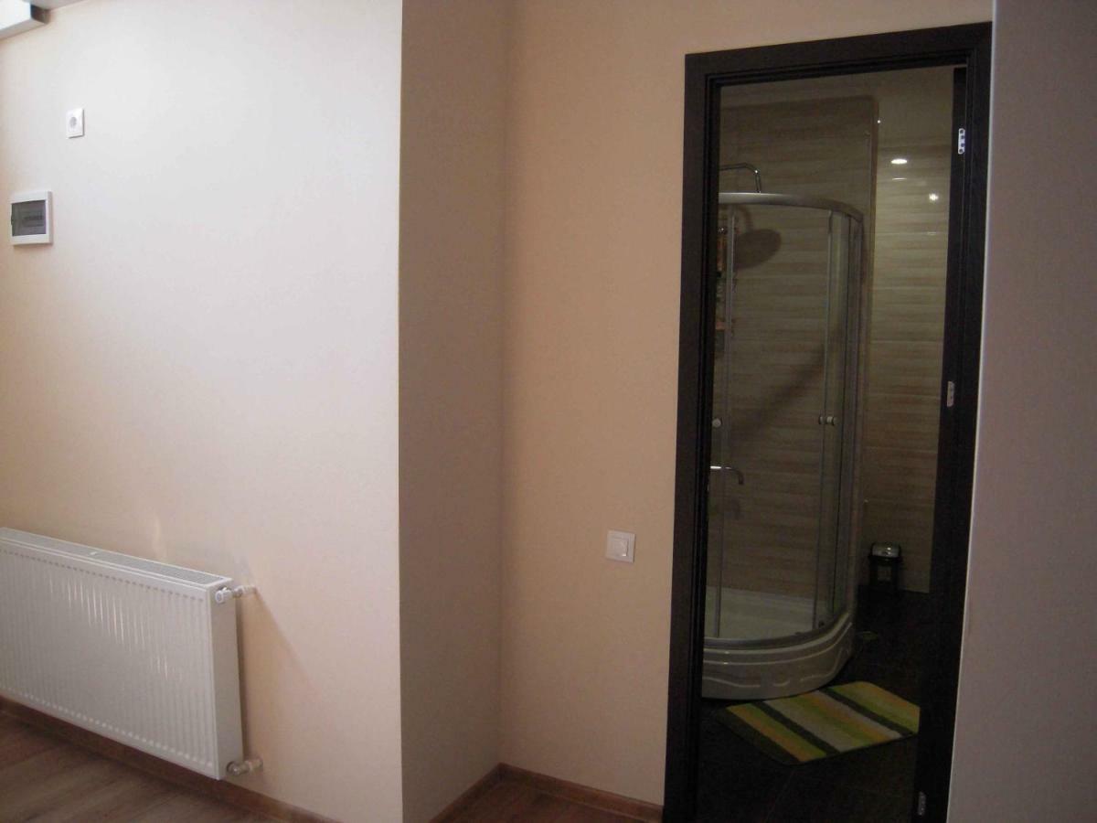 Full House Daire Tiflis Dış mekan fotoğraf