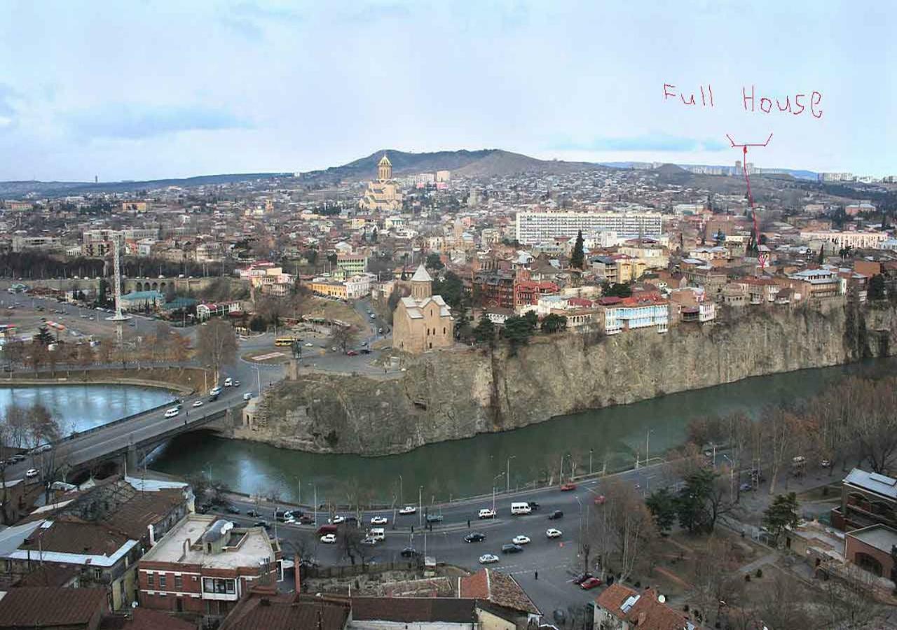 Full House Daire Tiflis Dış mekan fotoğraf